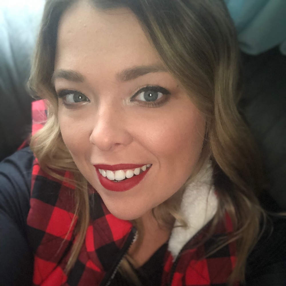 Meet your Posher, Stephanie